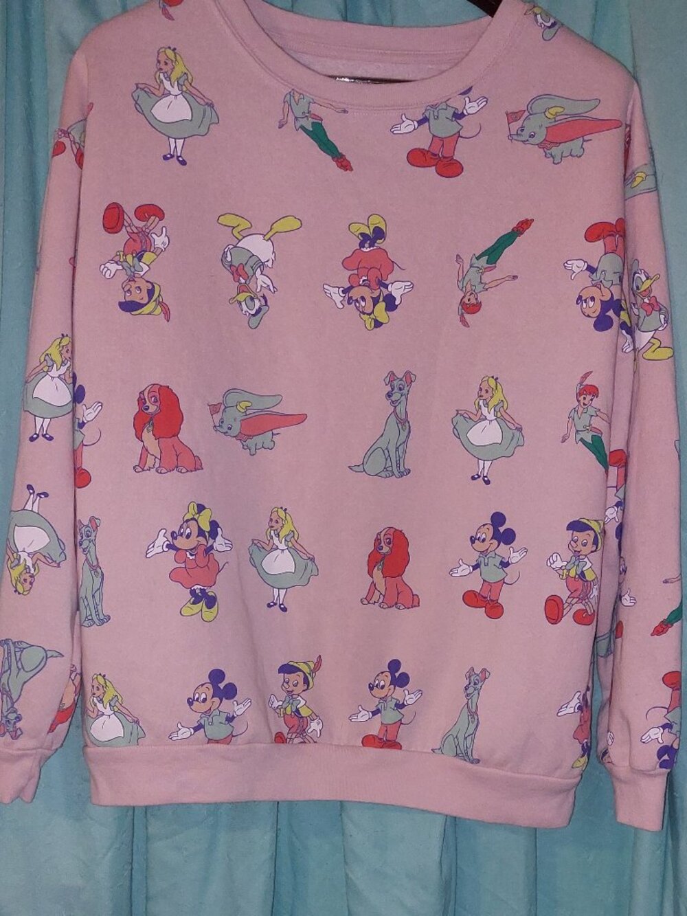 Disney Characters Knit Long Sleeve Sweatshirt XXL - Picture 2 of 5